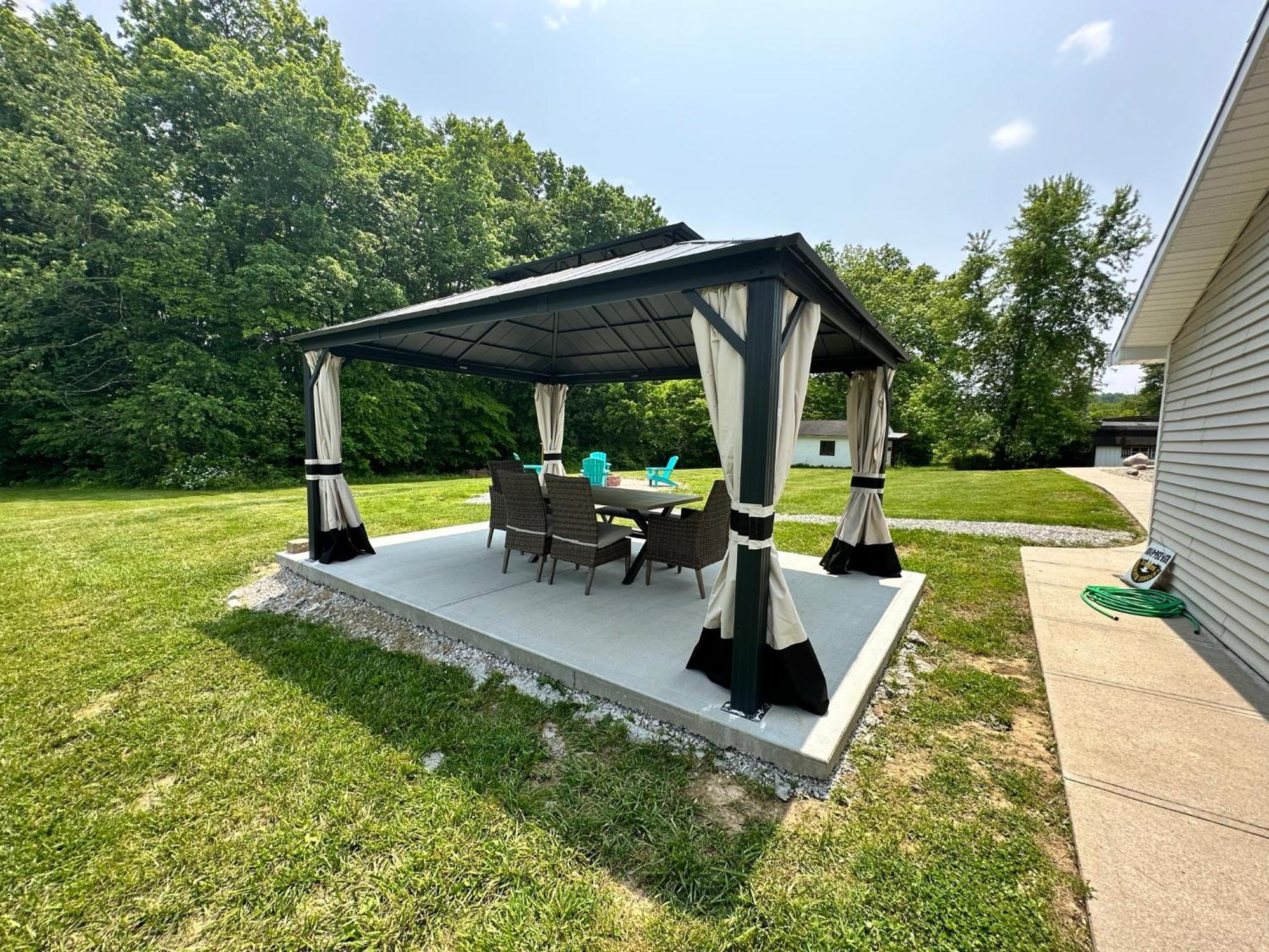Suite 2 Butler Exterior photo